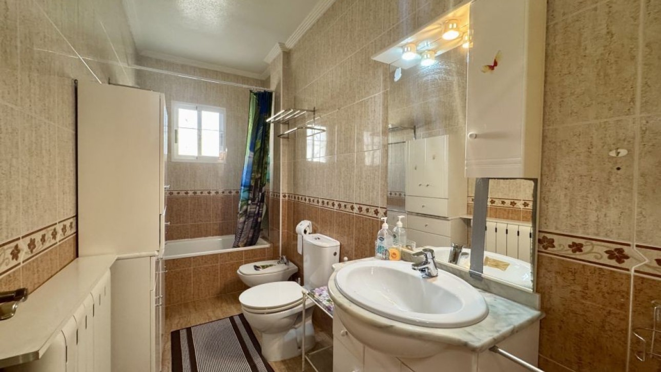 Resale - Townhouse - Orihuela Costa - Playa Flamenca