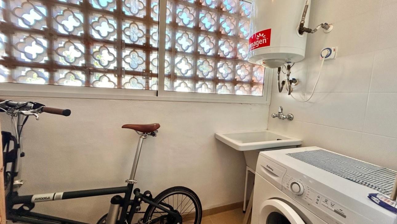 Resale - Bungalow - Orihuela Costa - Villamartín