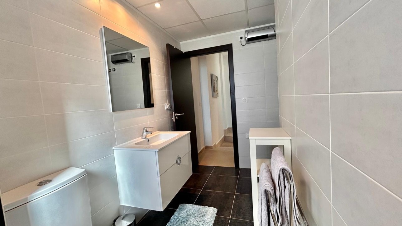 Resale - Bungalow - Orihuela Costa - Villamartín