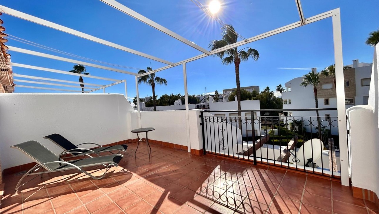 Resale - Bungalow - Orihuela Costa - Villamartín