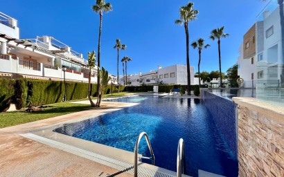 Resale - Bungalow - Orihuela Costa - Villamartín