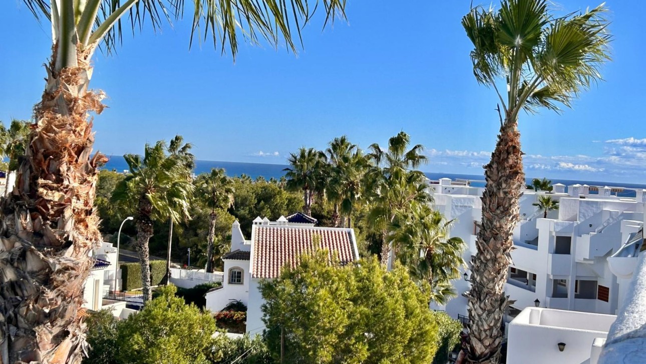 Resale - Bungalow - Orihuela Costa - Villamartín