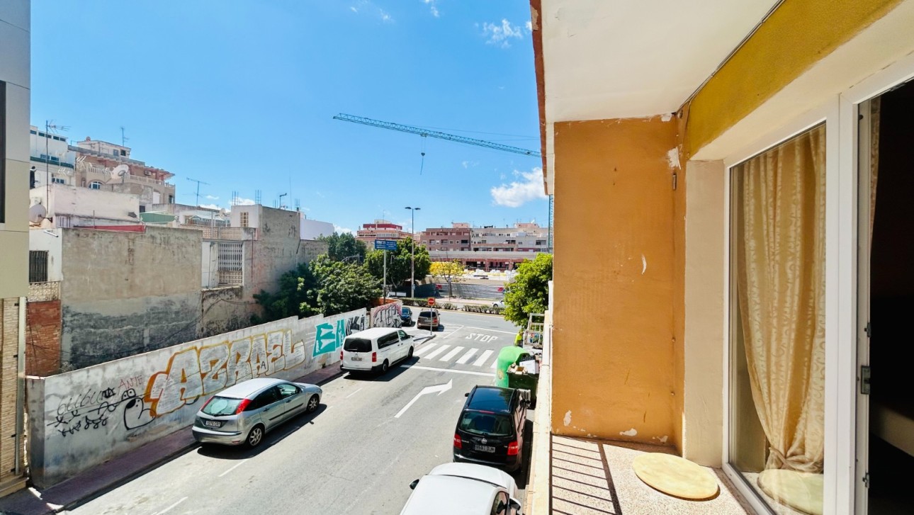 Resale - Apartment - Torrevieja - Parque de las Naciones