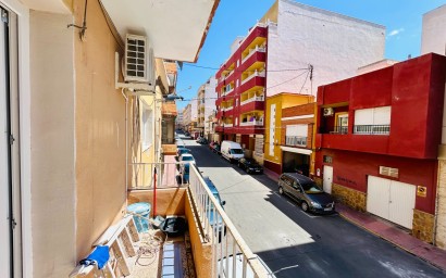 Resale - Apartment - Torrevieja - Parque de las Naciones