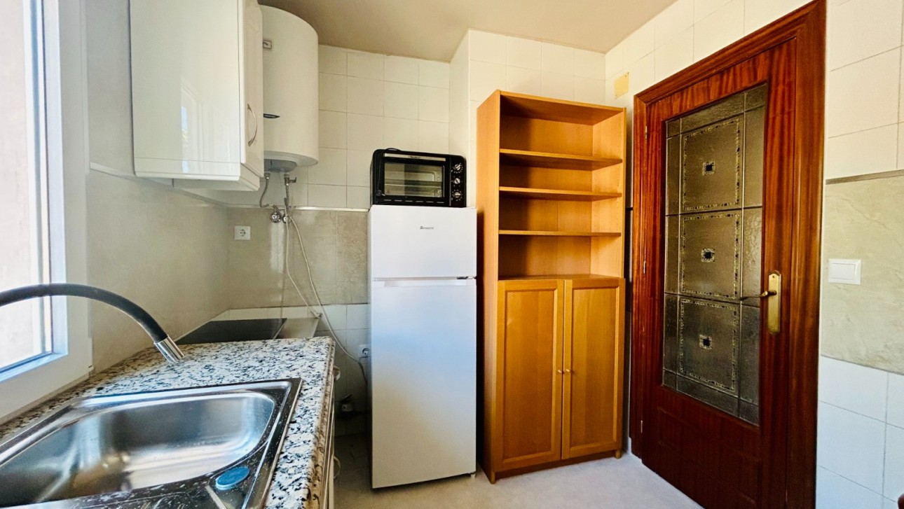 Resale - Apartment - Torrevieja - Parque de las Naciones