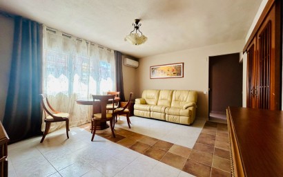 Resale - Apartment - Torrevieja - Parque de las Naciones