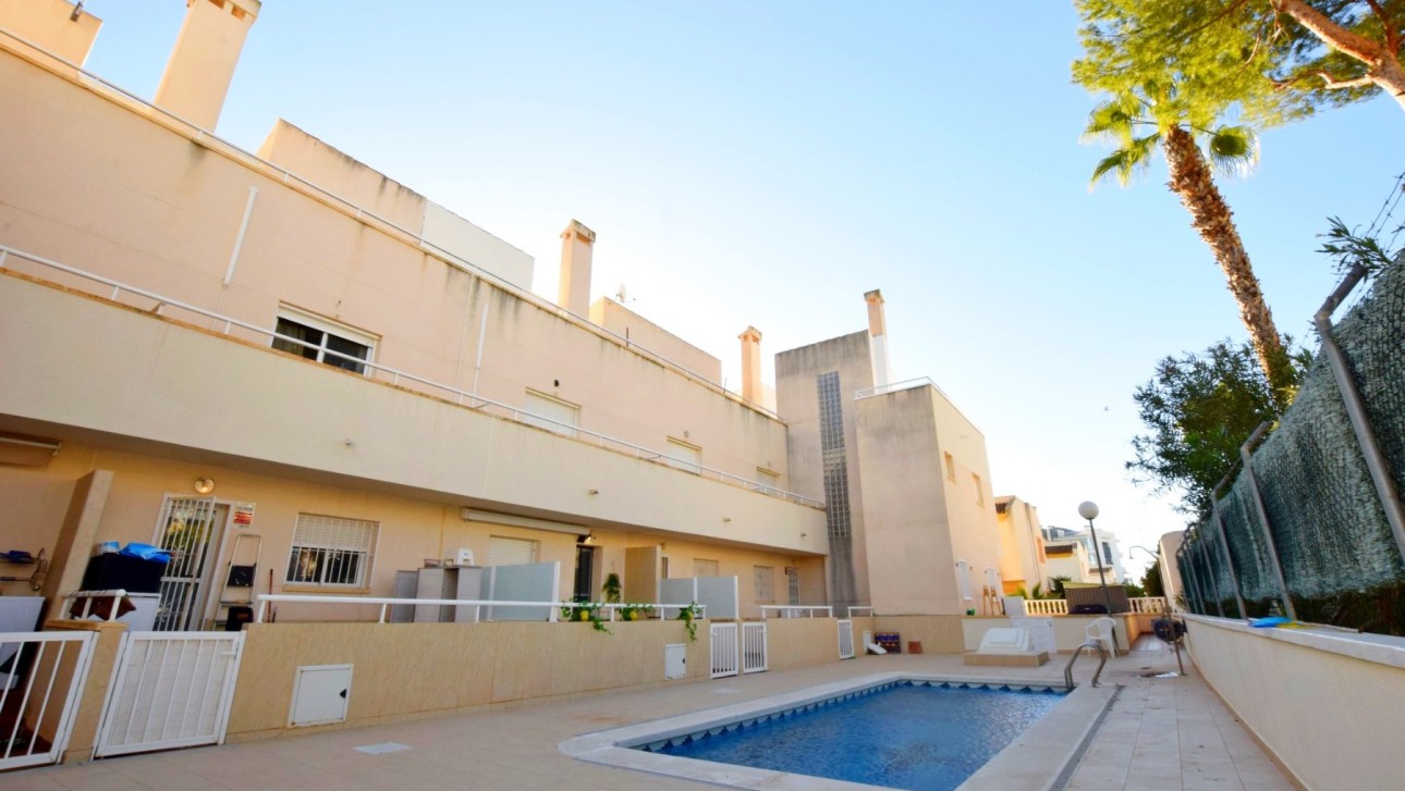 Resale - Townhouse - Orihuela Costa - El Barranco