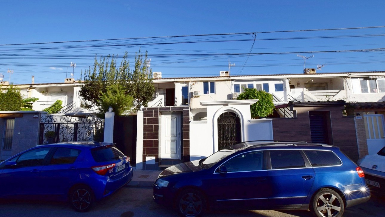 Resale - Apartment - Torrevieja - Nueva Torrevieja