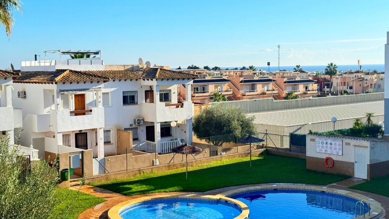 Resale - Apartment - Orihuela Costa - Playa Flamenca