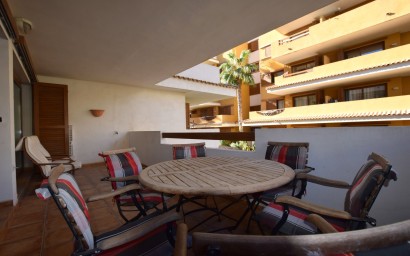 Resale - Apartment - Punta Prima