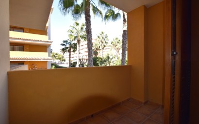 Resale - Apartment - Punta Prima