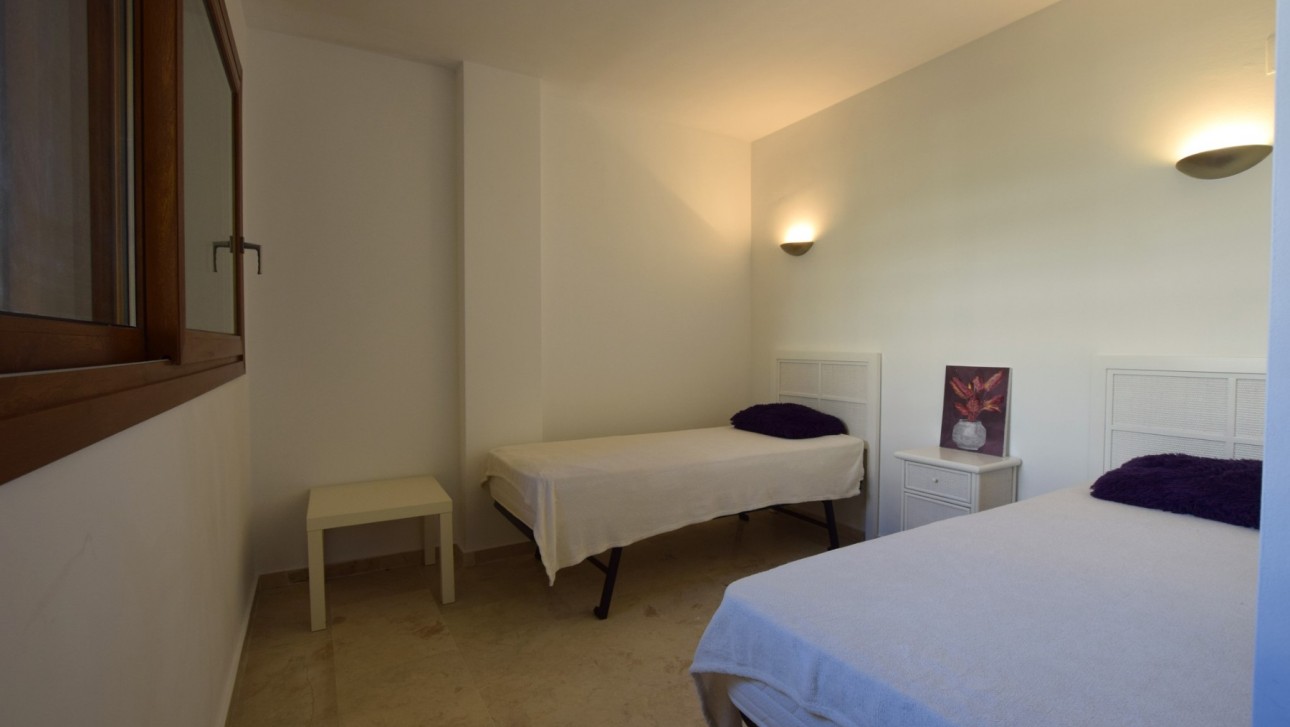 Resale - Apartment - Punta Prima