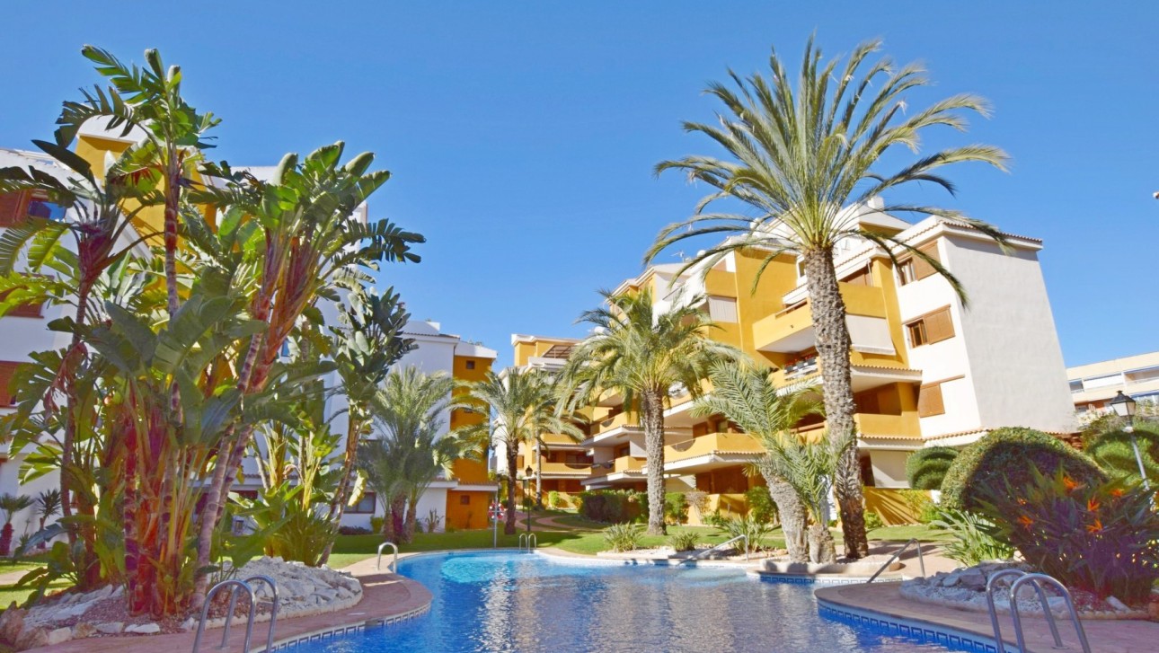 Resale - Apartment - Punta Prima