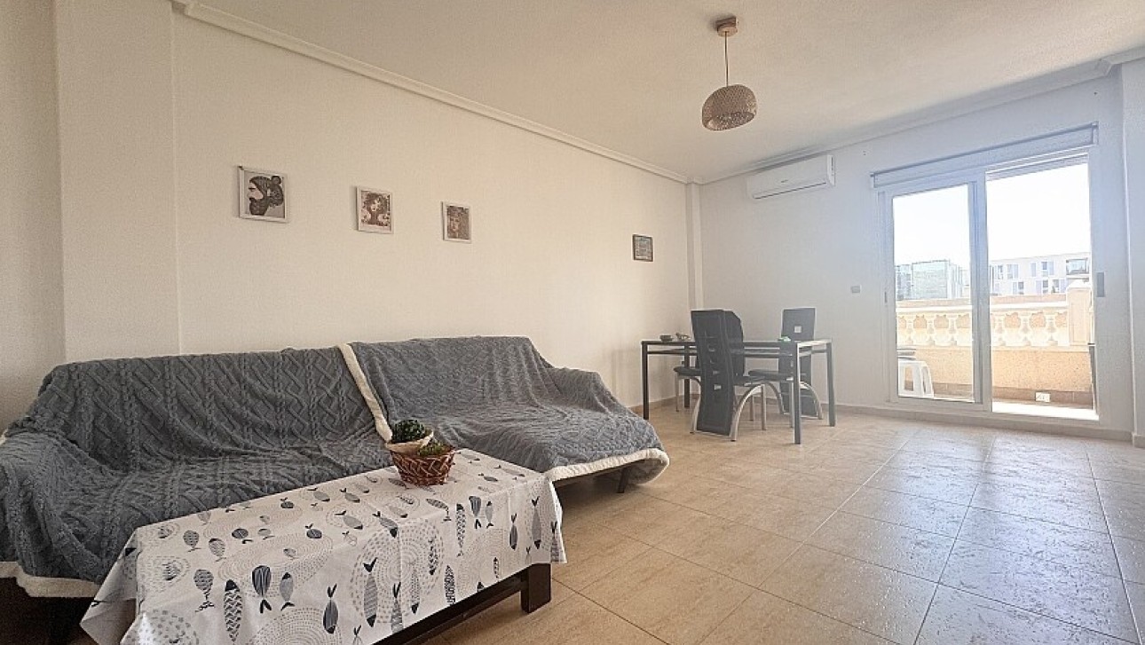 Resale - Bungalow - Orihuela Costa - Villamartín