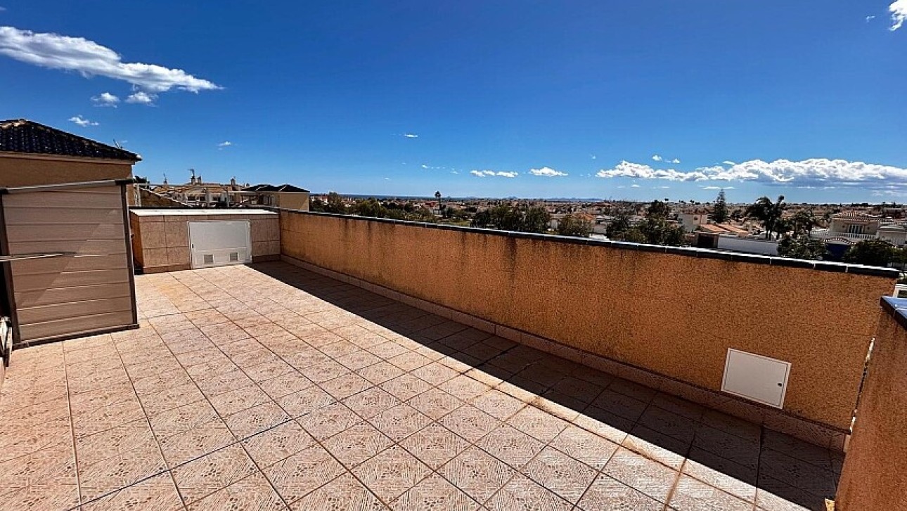 Resale - Villa - Torrevieja - Los Altos