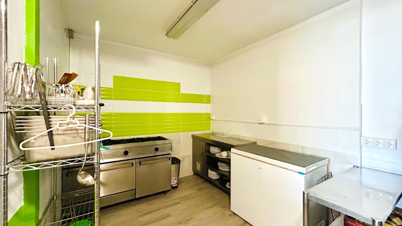 Resale - Commercial - Daya Nueva - Pueblo