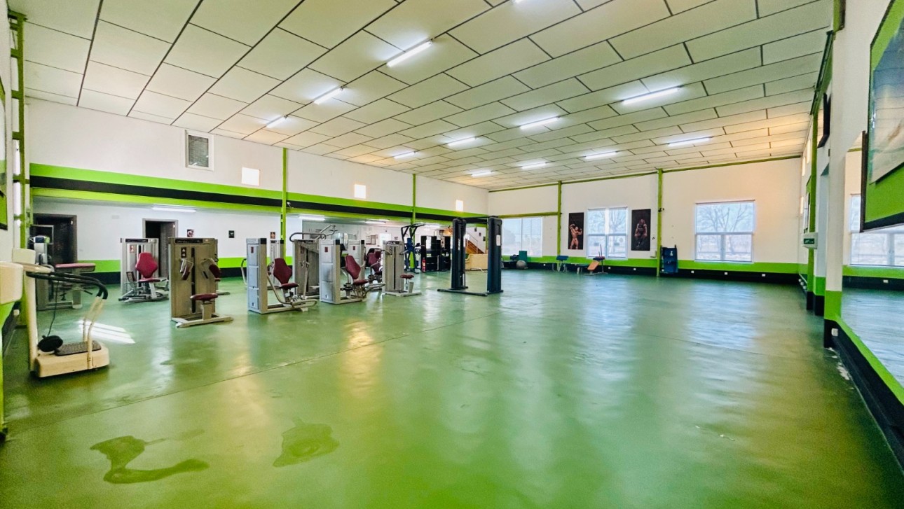 Resale - Commercial - Daya Nueva - Pueblo