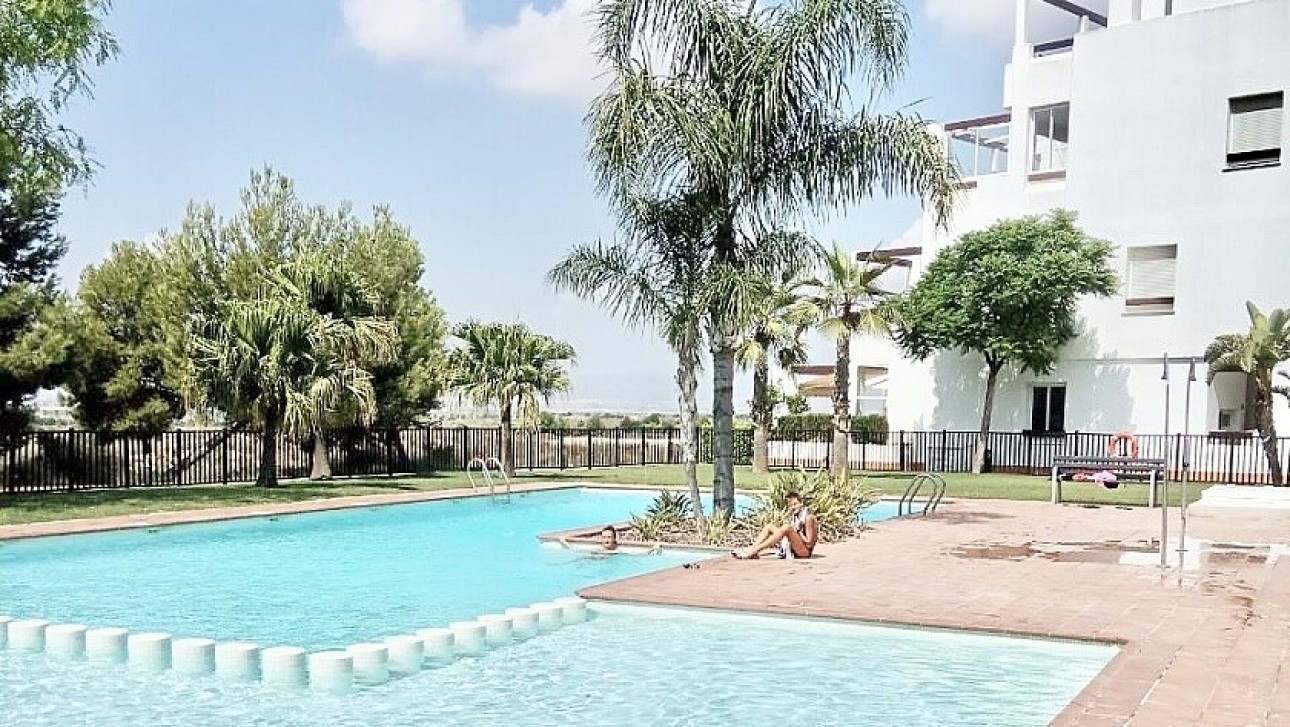 Herverkoop - Top floor apartment - Condado de Alhama Golf Resort