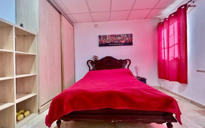 Resale - Commercial - Daya Nueva - Pueblo