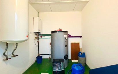 Resale - Commercial - Daya Nueva - Pueblo