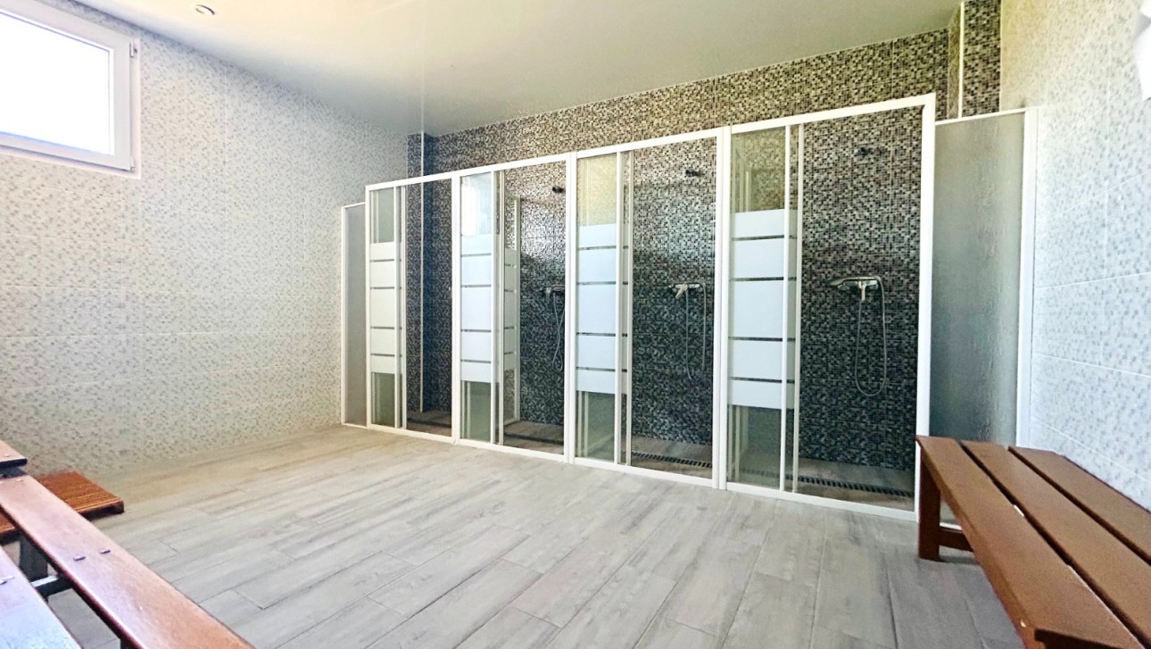 Resale - Commercial - Daya Nueva - Pueblo