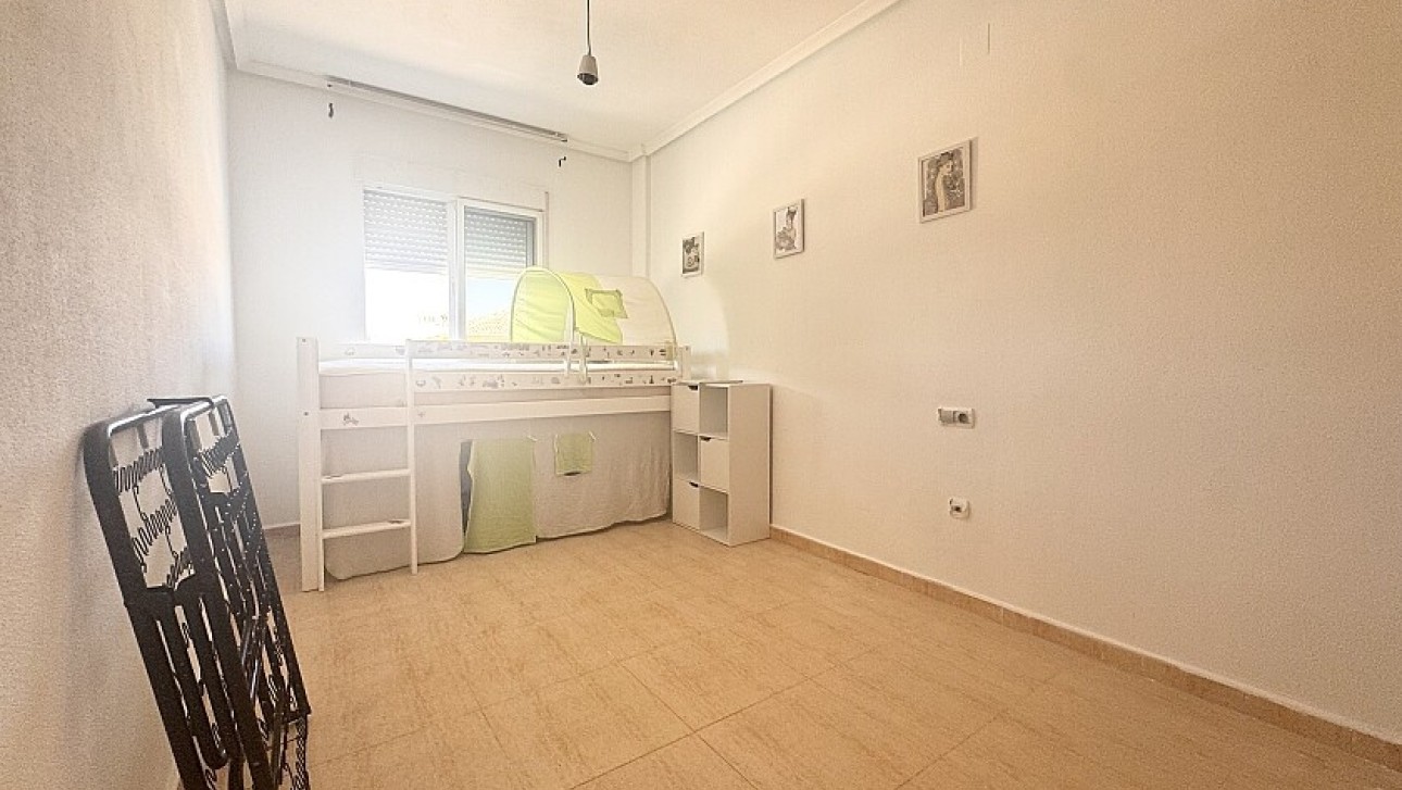 Resale - Bungalow - Orihuela Costa - Villamartín