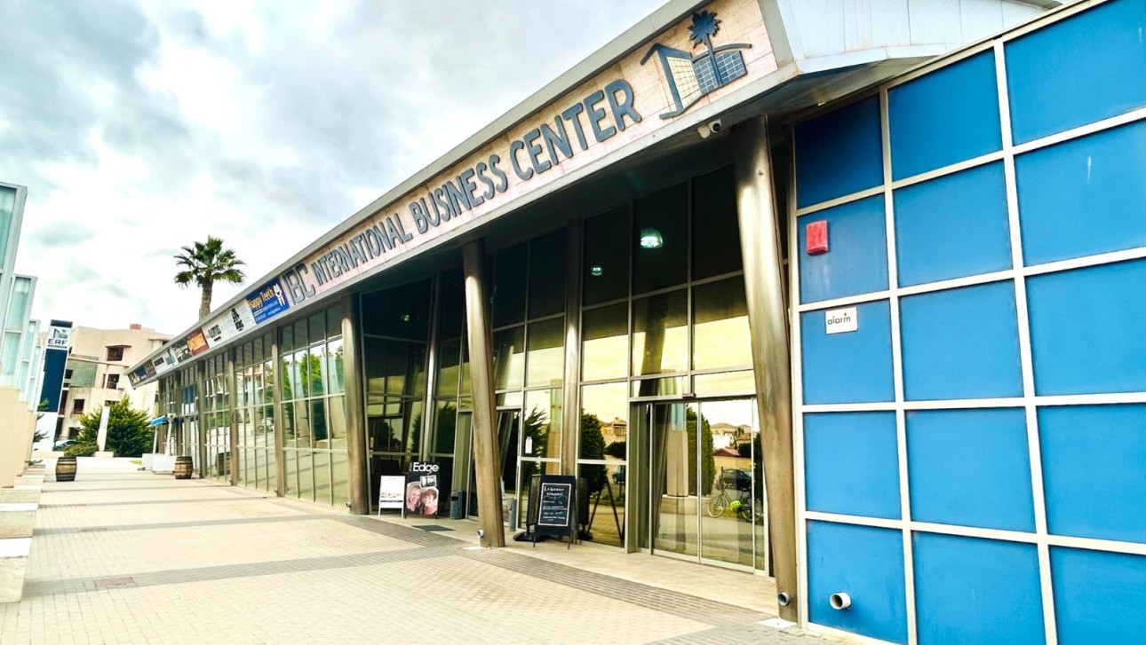 Resale - Commercial - Orihuela Costa - Playa Flamenca