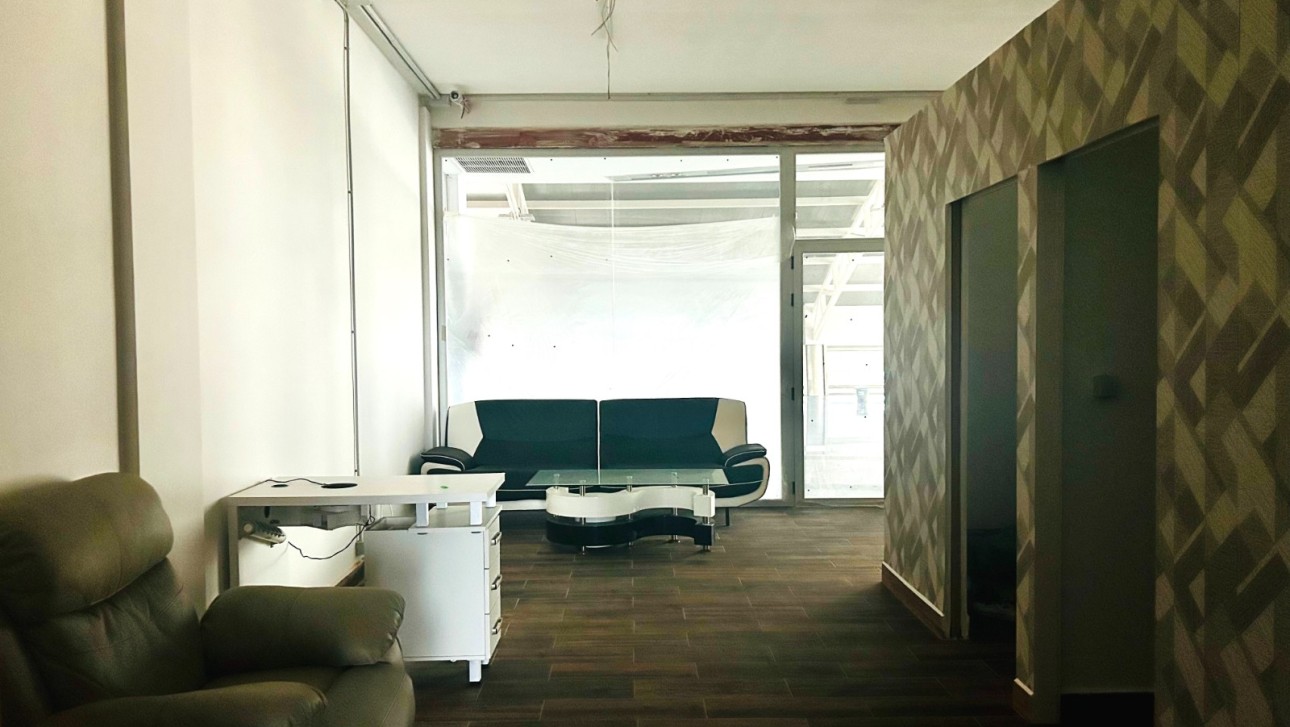 Resale - Commercial - Orihuela Costa - Playa Flamenca