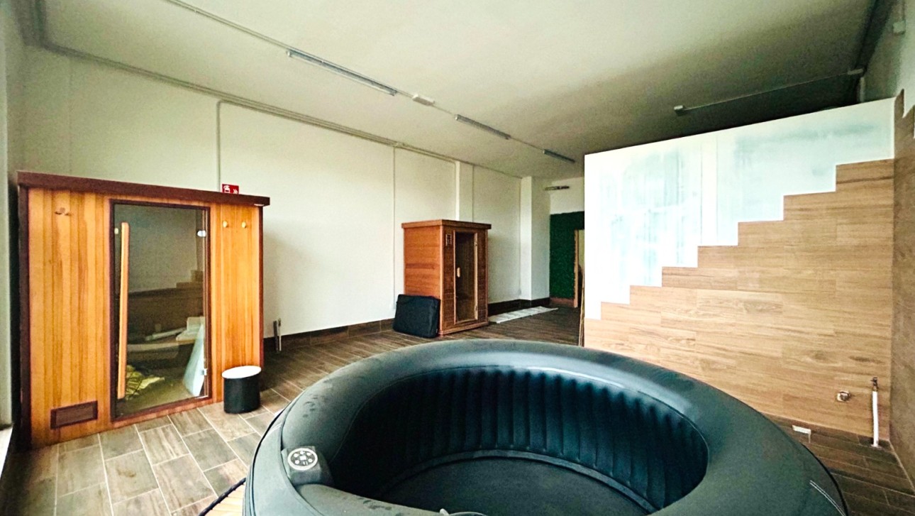 Resale - Commercial - Orihuela Costa - Playa Flamenca