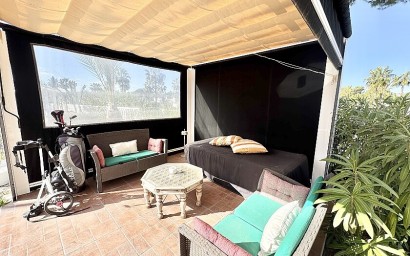 Resale - Villa - Orihuela Costa - Villamartín