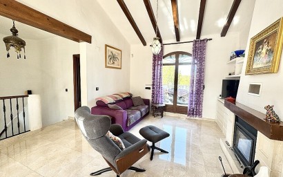Resale - Villa - Orihuela Costa - Villamartín