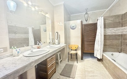 Resale - Villa - Orihuela Costa - Villamartín