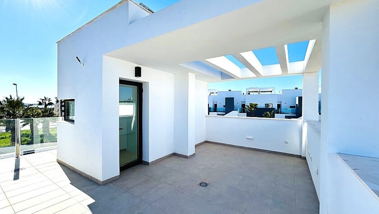 Resale - Villa - Guardamar del Segura - El Raso
