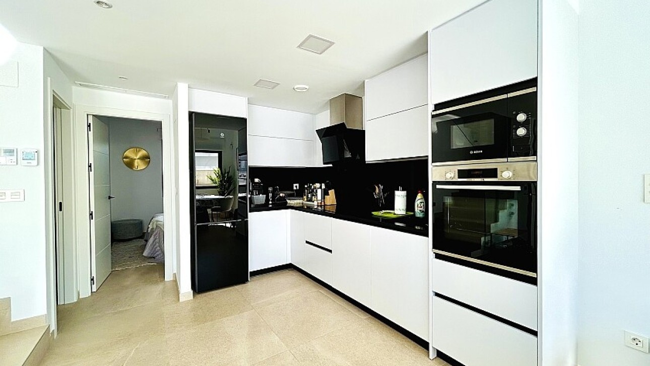 Resale - Villa - Guardamar del Segura - El Raso