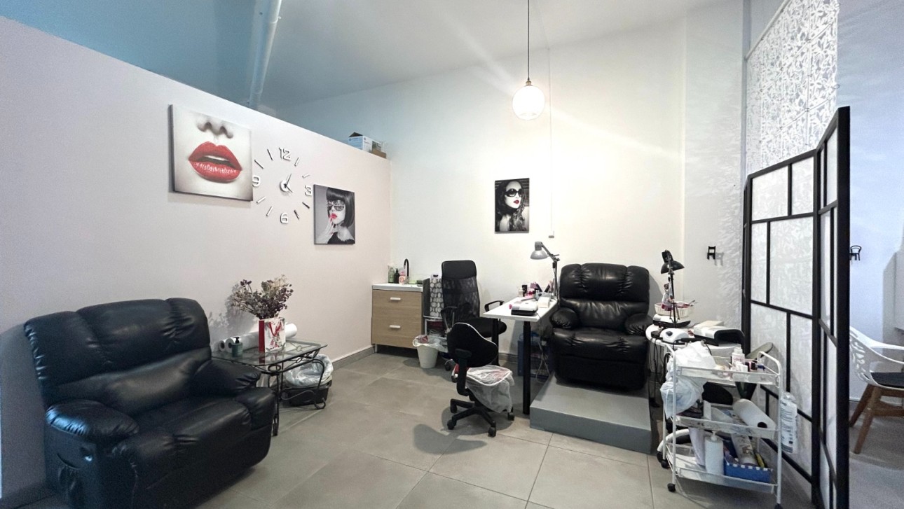 Resale - Commercial - Orihuela Costa - Playa Flamenca