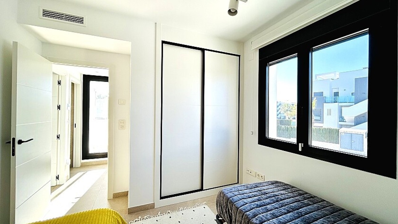 Resale - Villa - Guardamar del Segura - El Raso