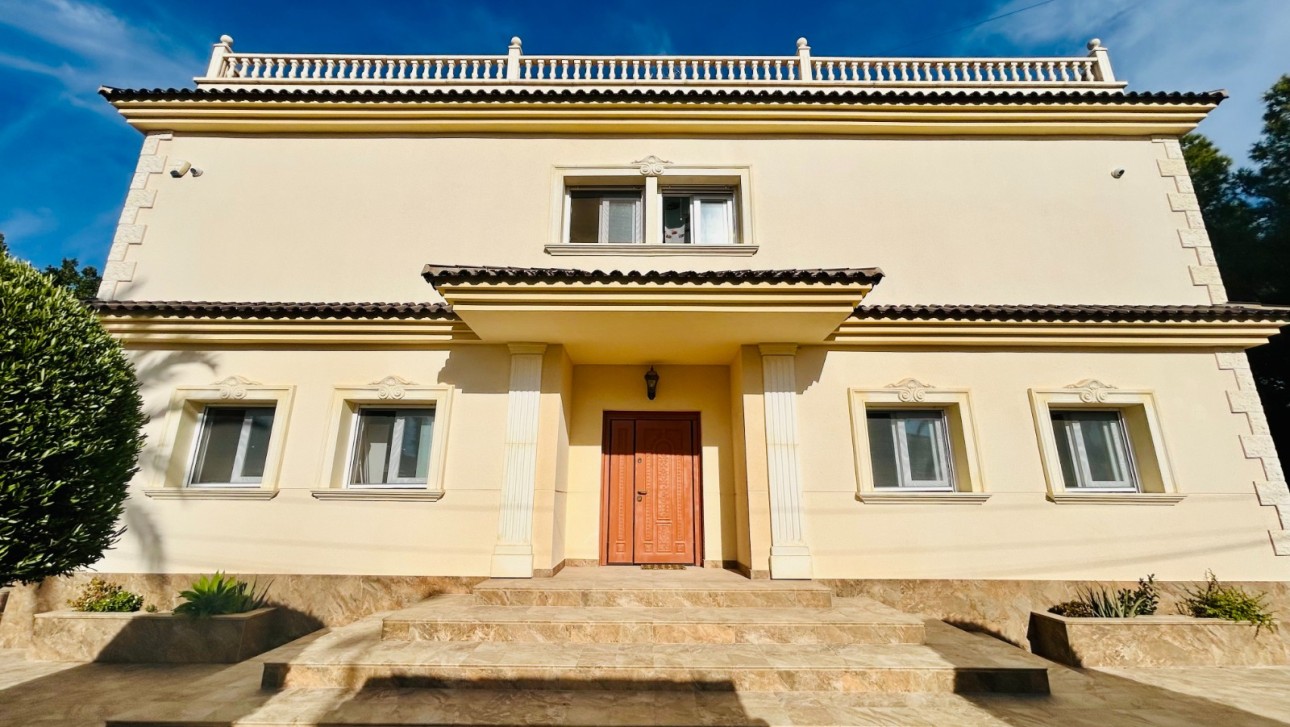 Resale - Villa - Orihuela Costa - Lomas de Cabo Roig