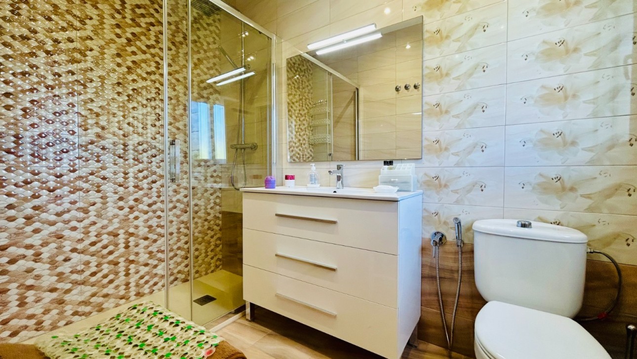 Resale - Villa - Orihuela Costa - Lomas de Cabo Roig