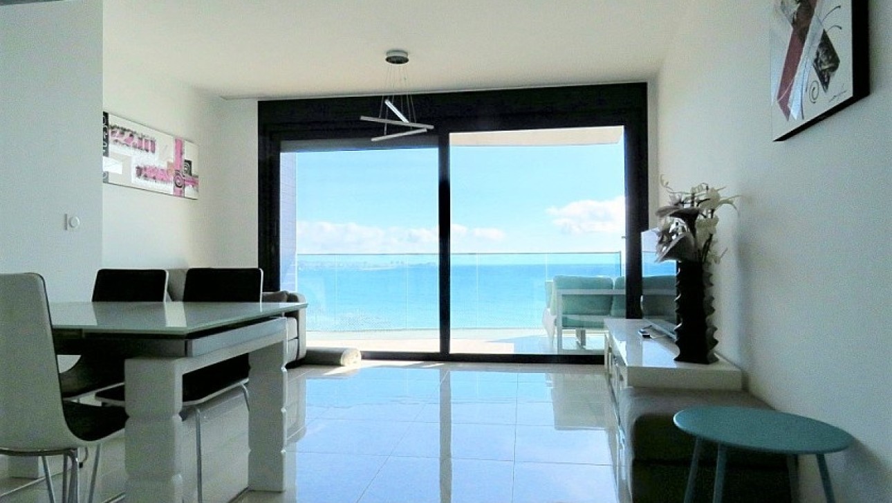 Odsprzedaż - Apartment - Punta Prima