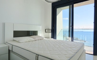 Odsprzedaż - Apartment - Punta Prima