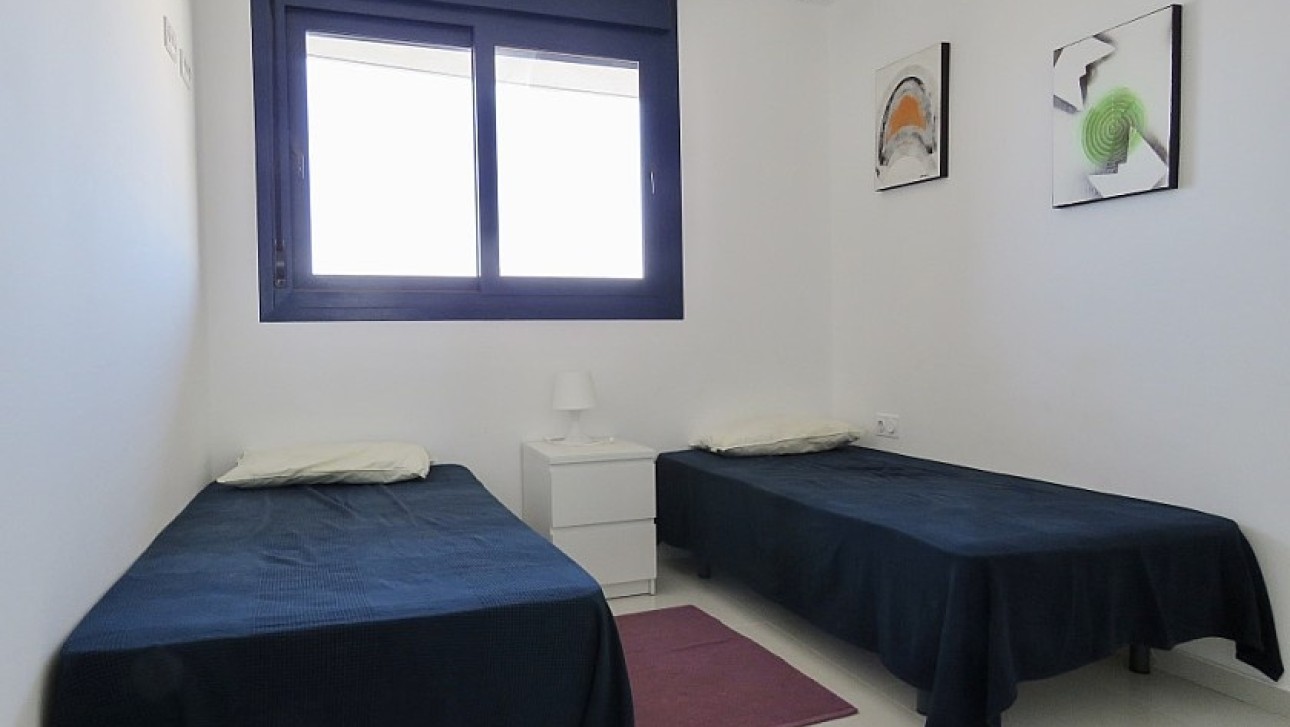 Odsprzedaż - Apartment - Punta Prima