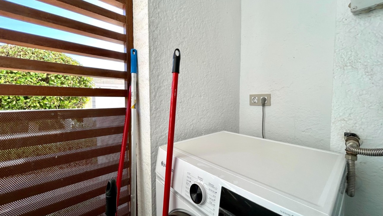 Resale - Apartment - Orihuela Costa - La Zenia