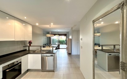 Resale - Apartment - Orihuela Costa - La Zenia