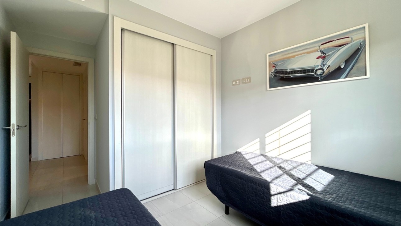 Resale - Apartment - Orihuela Costa - La Zenia
