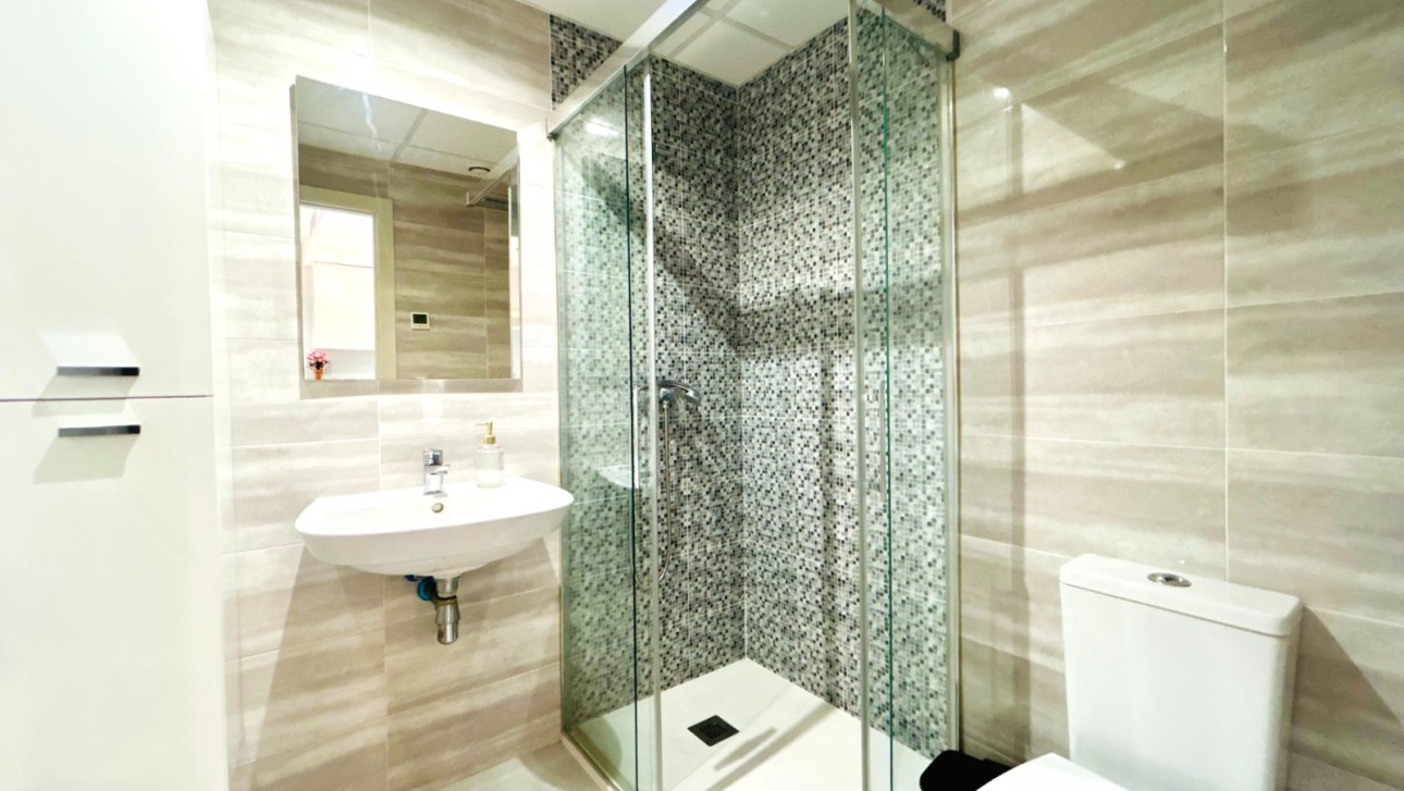 Resale - Apartment - Orihuela Costa - La Zenia