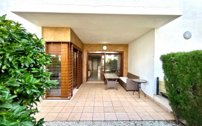 Resale - Apartment - Orihuela Costa - La Zenia