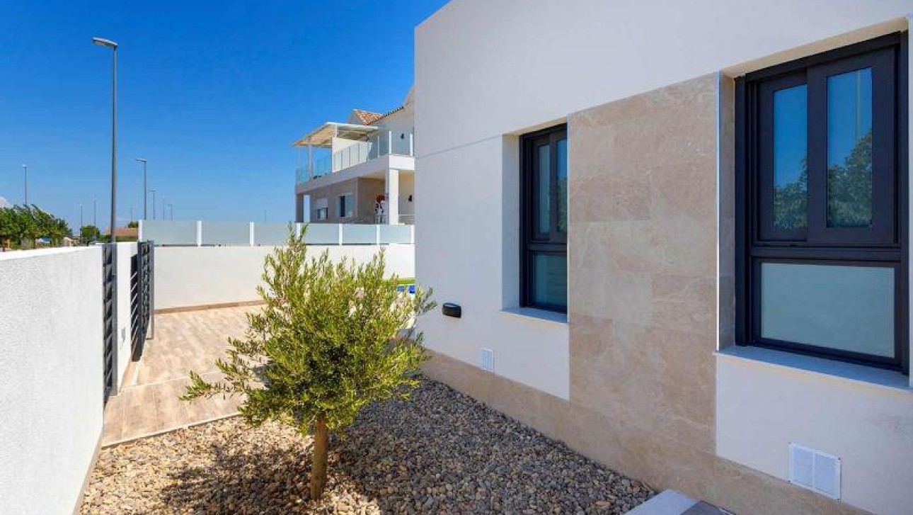 Nouvelle construction - Maison de ville - Daya Nueva - Centro