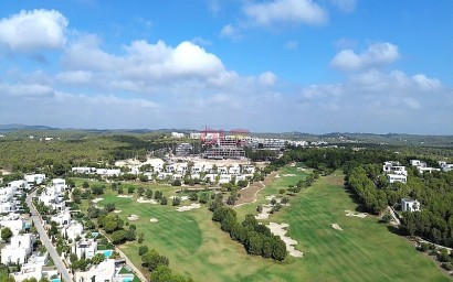Reventa - Villa - Colinas Golf