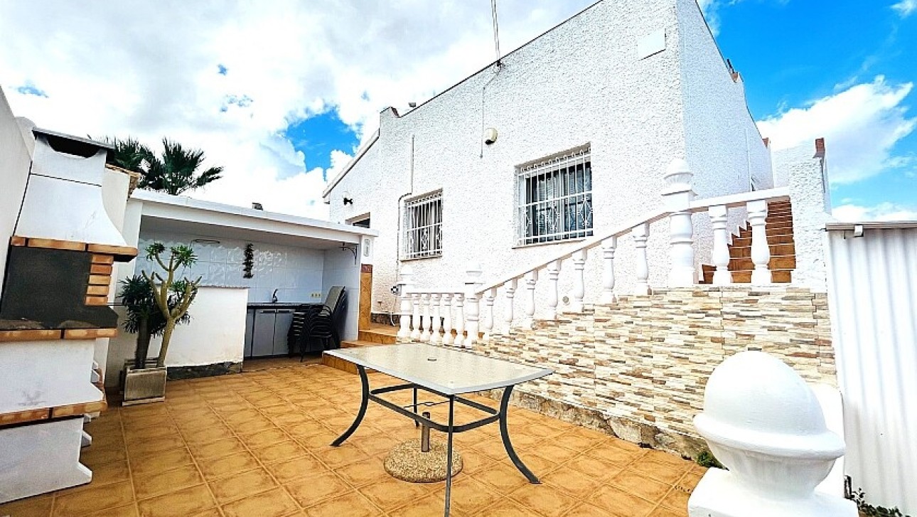 Resale - Villa - Orihuela - Las Filipinas