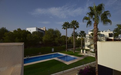 Resale - Semidetached villa - Orihuela Costa - Villamartín